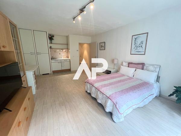 Appartement avec jardin privatif et terrasse Montmorency 180 000 € **  - Référence  1401