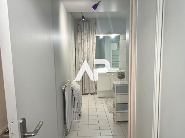 Appartement avec jardin privatif et terrasse Montmorency 180 000 € **  - Référence  1401