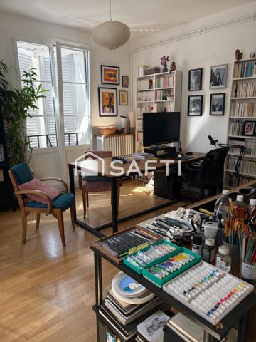 appartement soigné avec terrasse au centre ville
