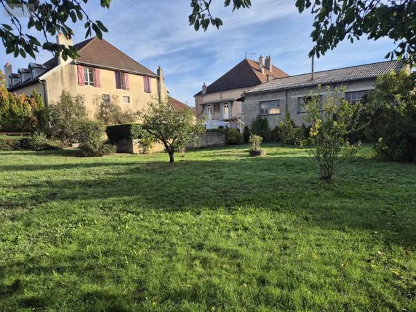 Achat - Immeuble Fraisans 39700 451 m 2 2515 m 2