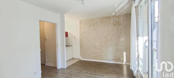 Studio 1 pièce de 24 m² à Les Lilas (93260)