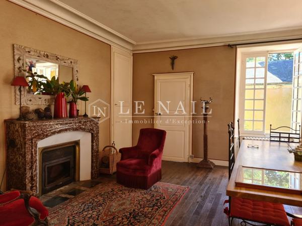 Charmant manoir des XVe et XIXe siècles dans la Sarthe
