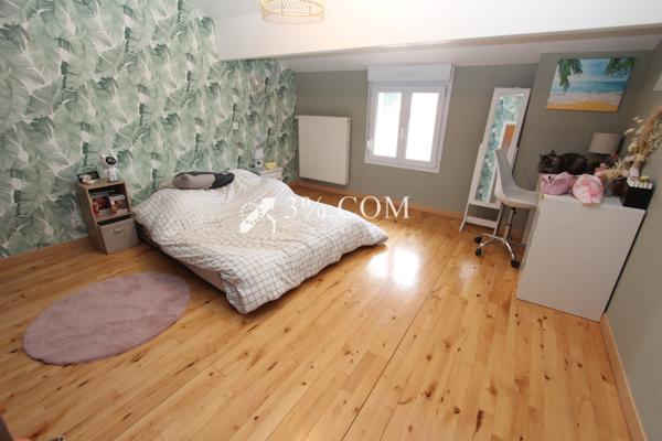 Maison 4 pièce(s) 3 chambre(s) 118 m²