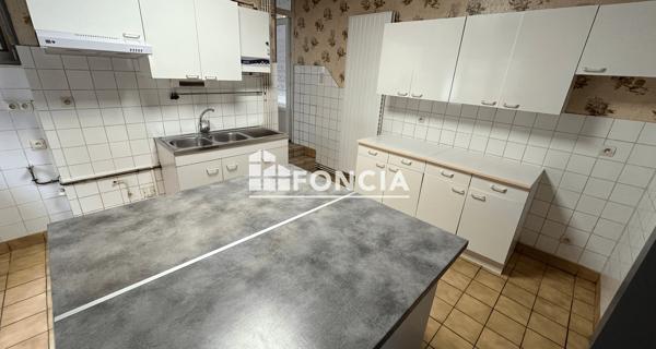 Location Maison 5 pièces 119.76 m² - Chanu 61800