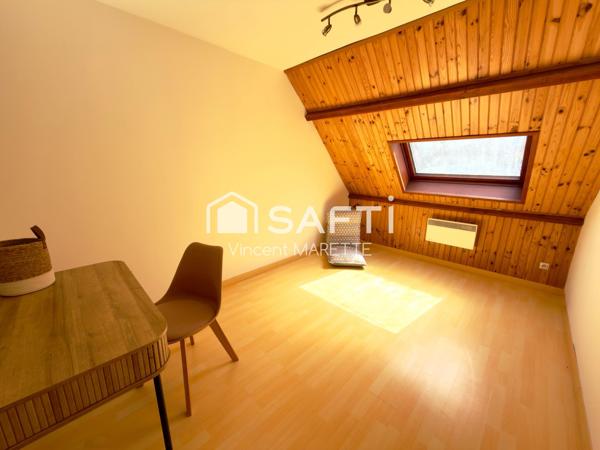 Comme une maison, avec les avantages d'un appartement, découvrer ce beau duplex à Villers-sous-St Leu !!
