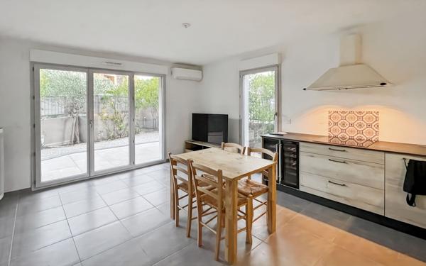 Appartement à vendre    3 pièces • 57,37 m2 Antibes