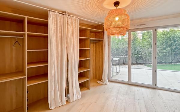 Appartement à vendre    3 pièces • 57,37 m2 Antibes