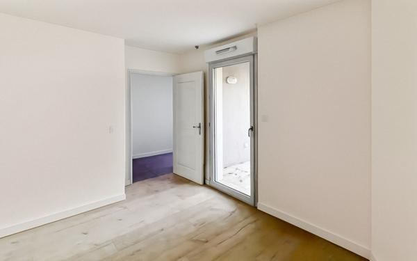 Appartement à vendre    3 pièces • 57,37 m2 Antibes