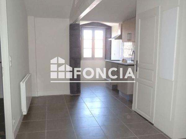 Location Appartement 3 pièces 69.2 m² - 28 RUE JULES GUESDE Clermont Ferrand 63100