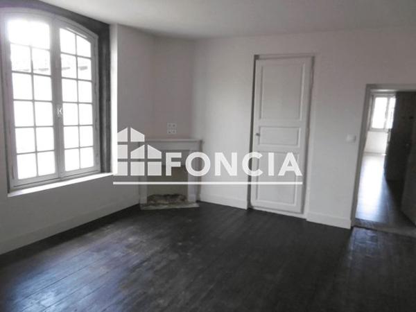 Location Appartement 3 pièces 69.2 m² - 28 RUE JULES GUESDE Clermont Ferrand 63100