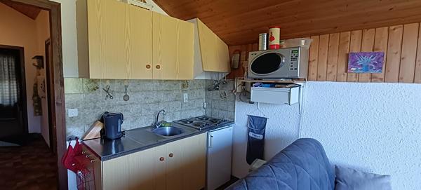 Charmant 2 Pièces de 40m² Sud avec 2 Balcons et Vue Panoramique sur le Lac Léman