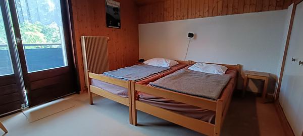 Charmant 2 Pièces de 40m² Sud avec 2 Balcons et Vue Panoramique sur le Lac Léman