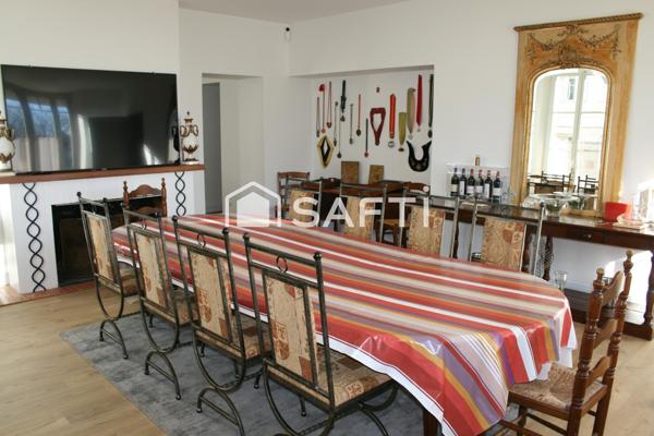 A 10 minutes de St Emilion - Maison de caractère de plus de 300m²