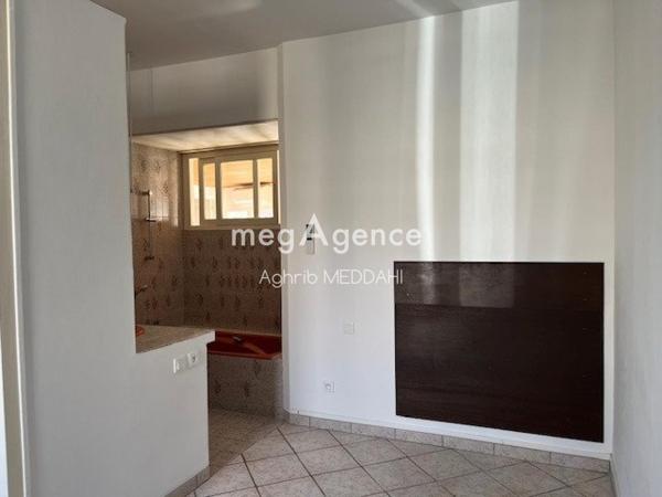 Maison à BORDEAUX, 33000 - 6 pièces 83m²