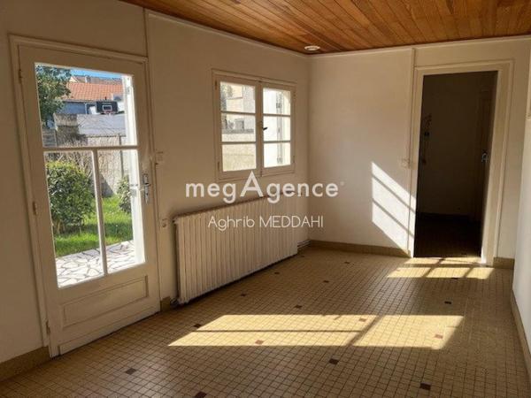 Maison à BORDEAUX, 33000 - 6 pièces 83m²