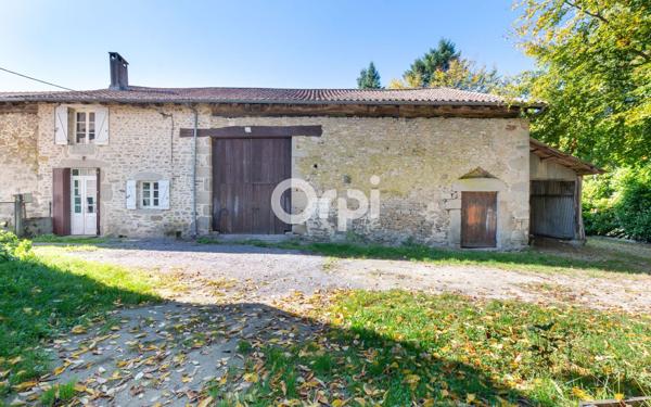 Maison à vendre    3 pièces •  La Chapelle-Montbrandeix