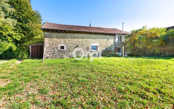 Maison à vendre    3 pièces •  La Chapelle-Montbrandeix