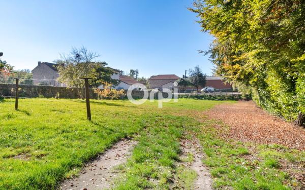 Maison à vendre    3 pièces •  La Chapelle-Montbrandeix