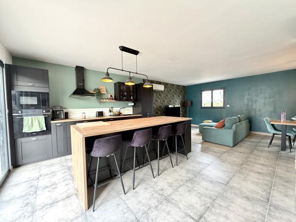 Meyrargues (13650) Maison T4 87m2 sur 275m2 de terrain quartier de girovai