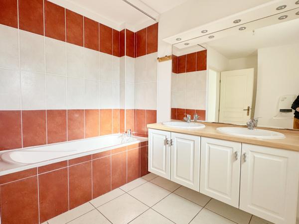 Maison 113 m2 avec jardin