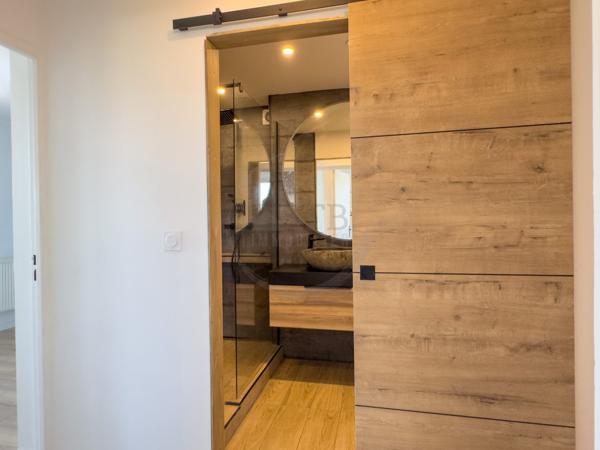 Appartement 3 chambres de 97m2 avec balcon et cave