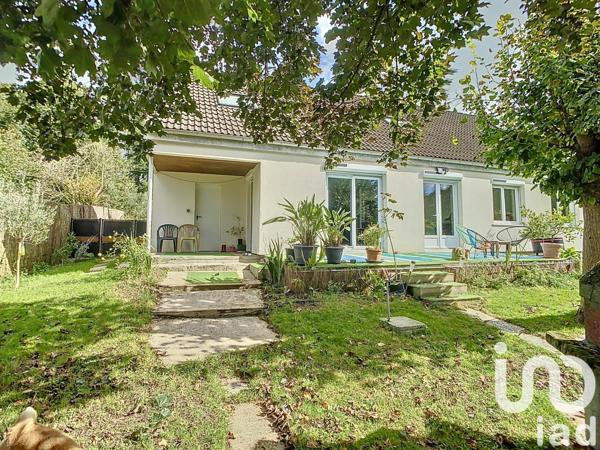 Maison de ville 8 pièces de 155 m² à Amilly (45200)