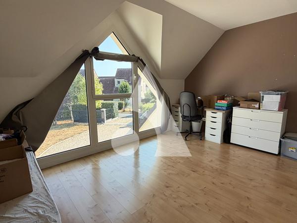 Maison 6 pièces 177 m2