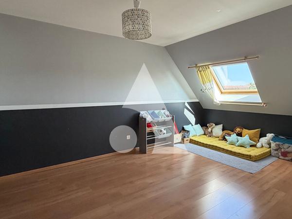 Maison 6 pièces 177 m2