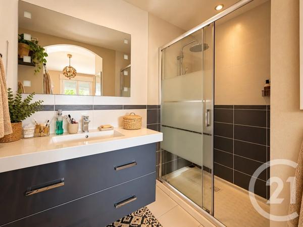 Maison à vendre  4 pièces - 123,66 m 2   AGDE  - 34