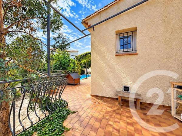 Maison à vendre  4 pièces - 123,66 m 2   AGDE  - 34