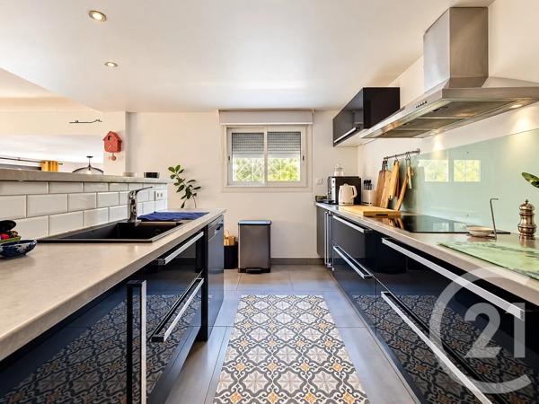 Maison à vendre  4 pièces - 123,66 m 2   AGDE  - 34
