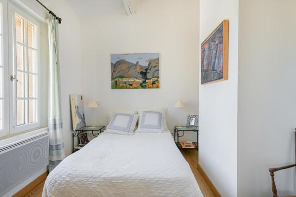 L’Art de Vivre au Coeur du Village : Ensemble Unique à Moustiers-Sainte-Marie
