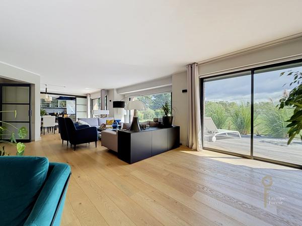 Maison d'architecte premier rang golf
