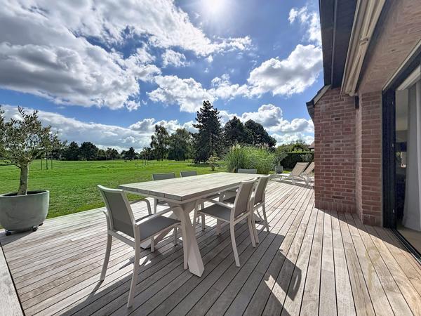 Maison d'architecte premier rang golf