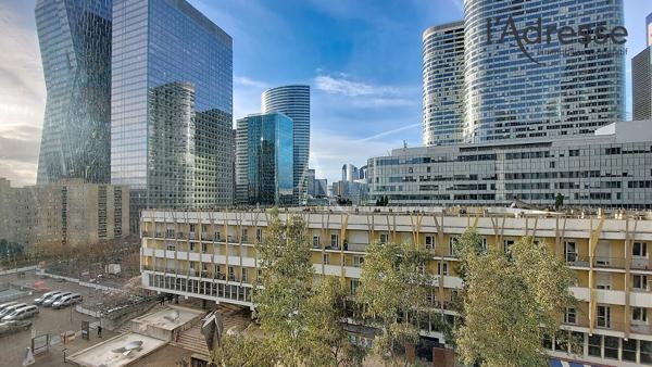 COURBEVOIE / LA DEFENSE appartement Duplex 5 pièces de 166 m² avec cave
