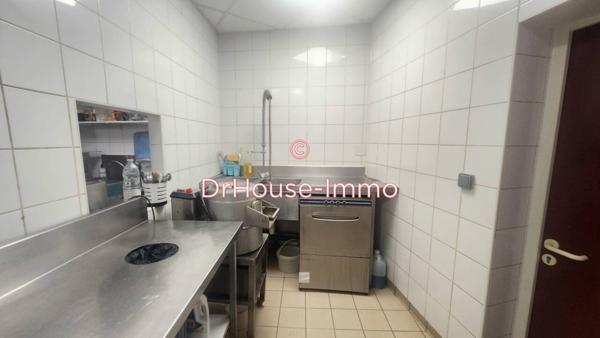 Commerce à vendre 7 pièces de 164 m²