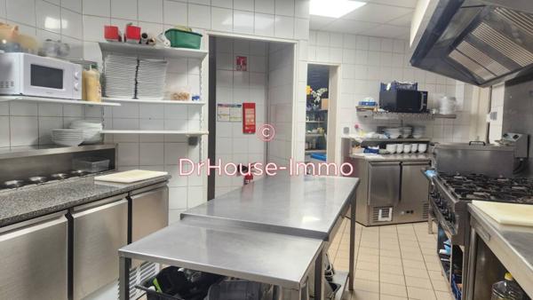 Commerce à vendre 7 pièces de 164 m²