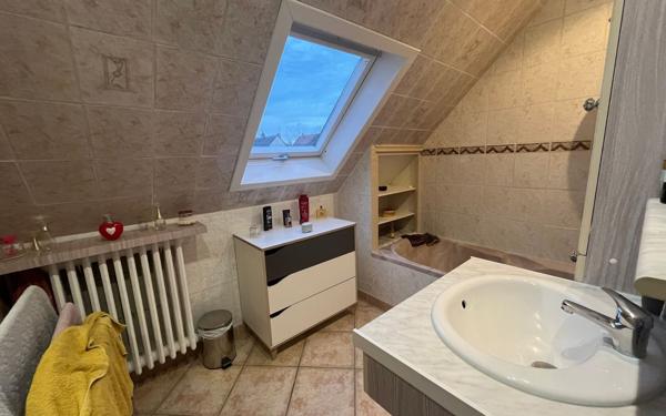 Maison à vendre    5 pièces • 98 m2 Chartres