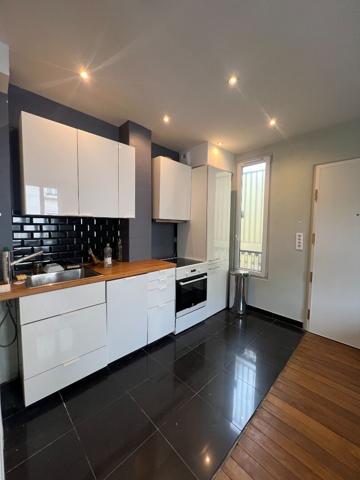 GRAND STUDIO AVEC COIN NUIT - rue Marcelin Berthelot - Meublé