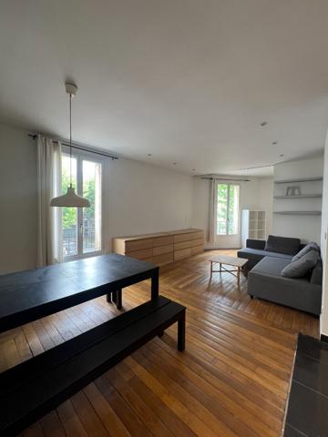 GRAND STUDIO AVEC COIN NUIT - rue Marcelin Berthelot - Meublé