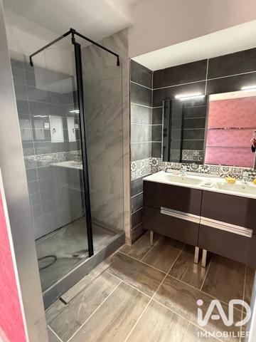 Immeuble à vendre 700 m² Le Bosc