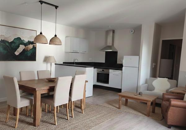 Bagnères-de-Luchon (31110) T2 Bis 50 m² centre de Bagnères de Luchon