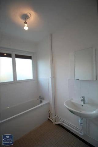 Appartement à louer 2 pièces 54.18m² Longvic (21600)