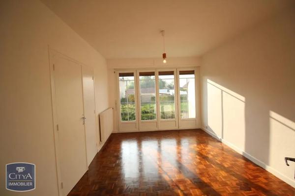 Appartement à louer 2 pièces 54.18m² Longvic (21600)