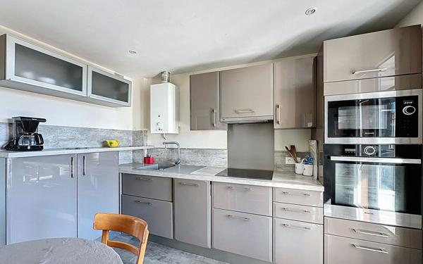 Appartement à louer    3 pièces •  Cannes