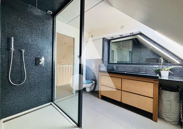 Maison 7 pièces 165.16 m2