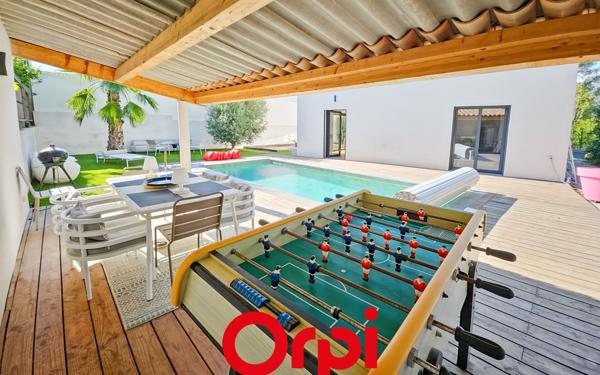 Maison à vendre    6 pièces • 160 m2 Saint-Cyr-sur-Mer