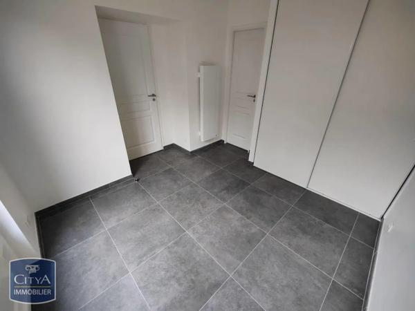 Appartement à louer 3 pièces 75m² Jouars-Pontchartrain (78760)