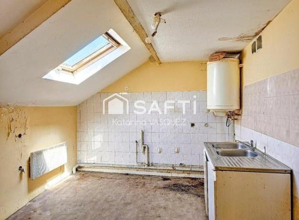 Appartement T1 à rénover proche A31 et gare