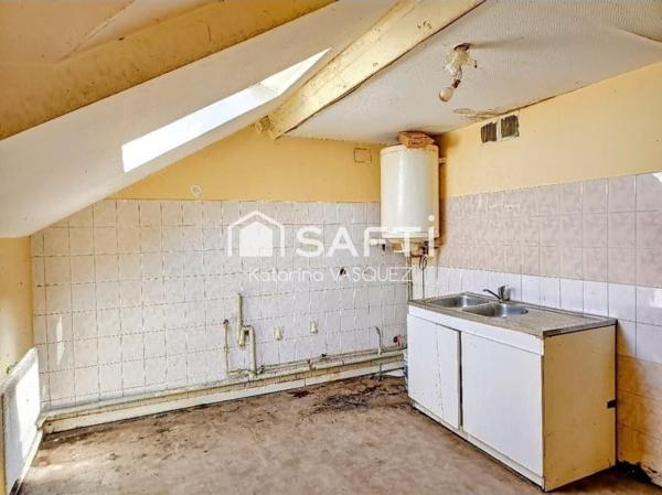 Appartement T1 à rénover proche A31 et gare